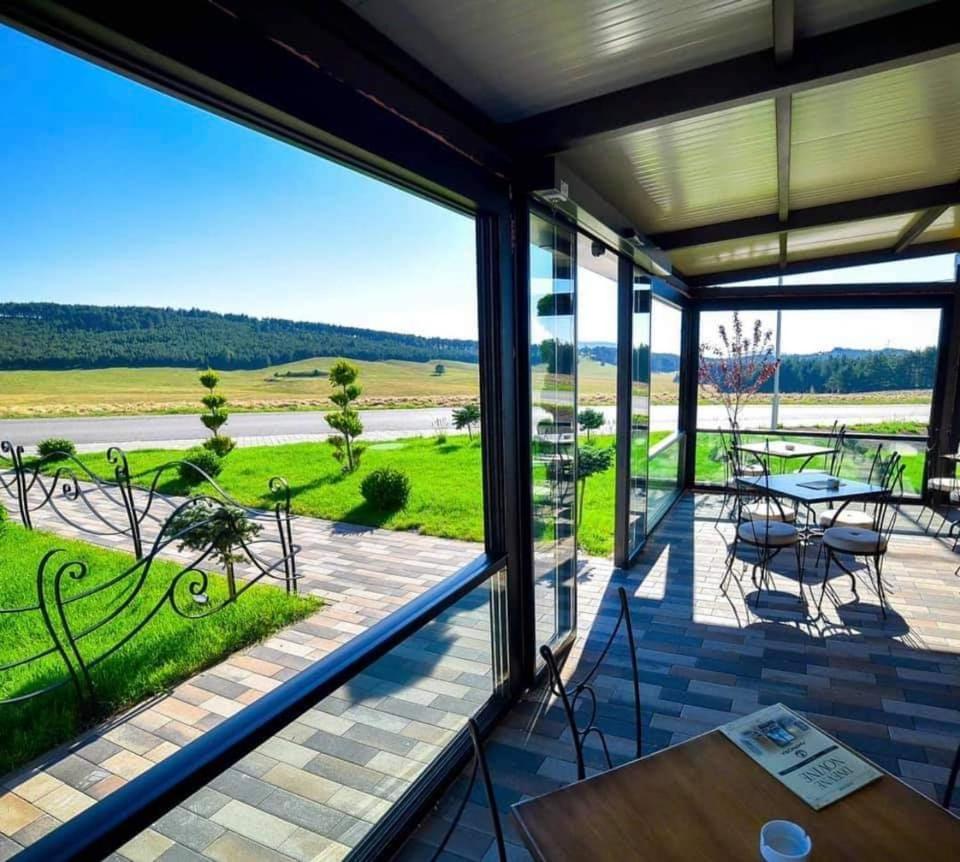 Zlatibor Hills Sky Apartment ภายนอก รูปภาพ